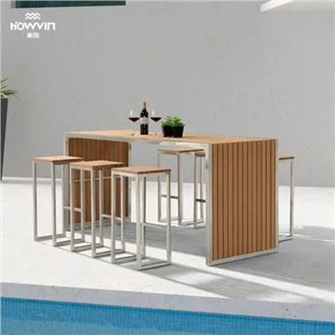 Cadeira sem braços para refeições ao ar livre